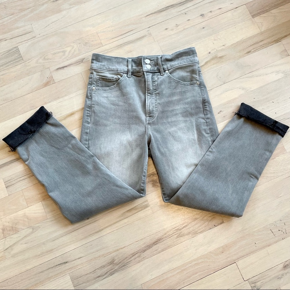 Express Super High Rise Jeans - Picture 6 of 14